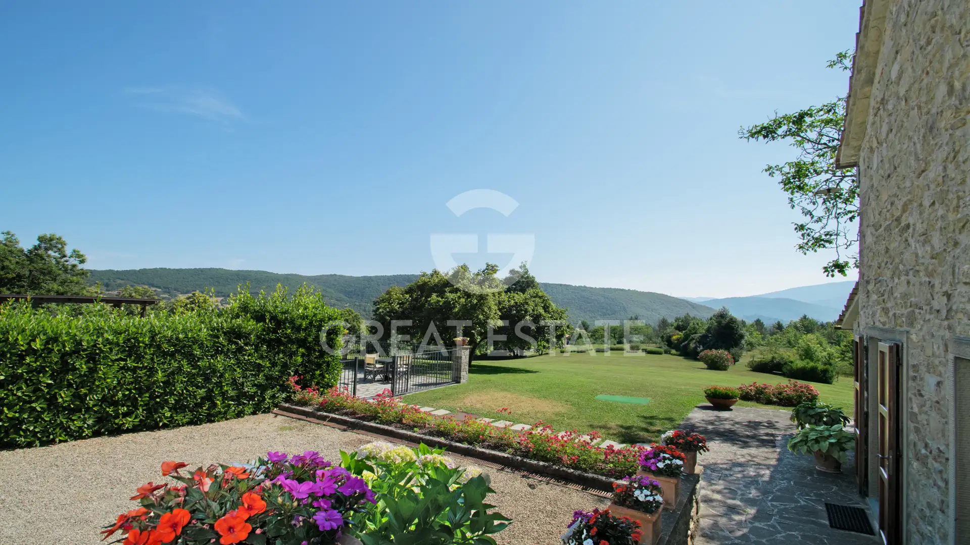 Дом 400м² в Италии, Ареццо. Стоимостью 1190000€ аренда фото-12