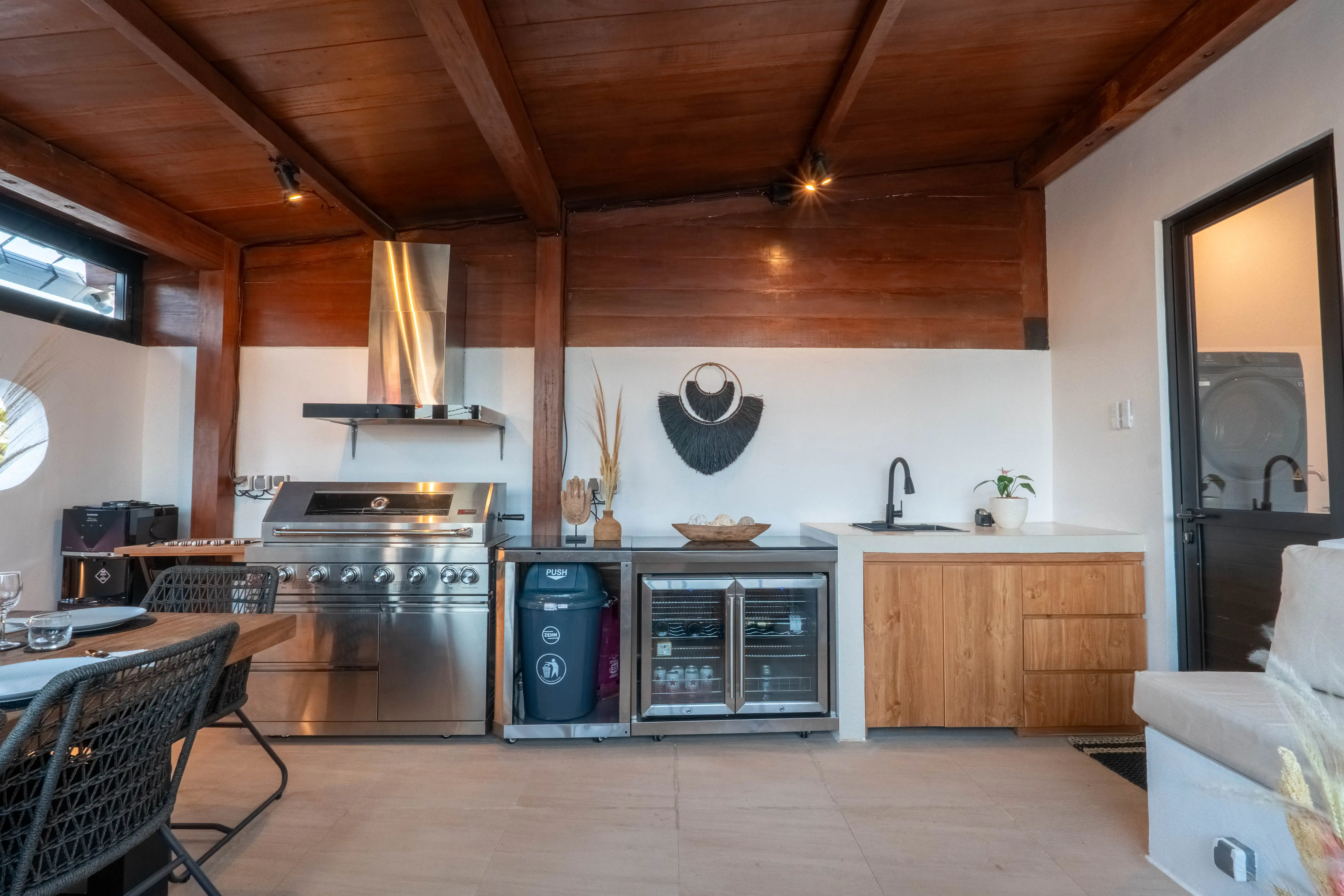 Вилла 200м² в Индонезии, Кангу. Стоимостью 370000$ аренда фото-4