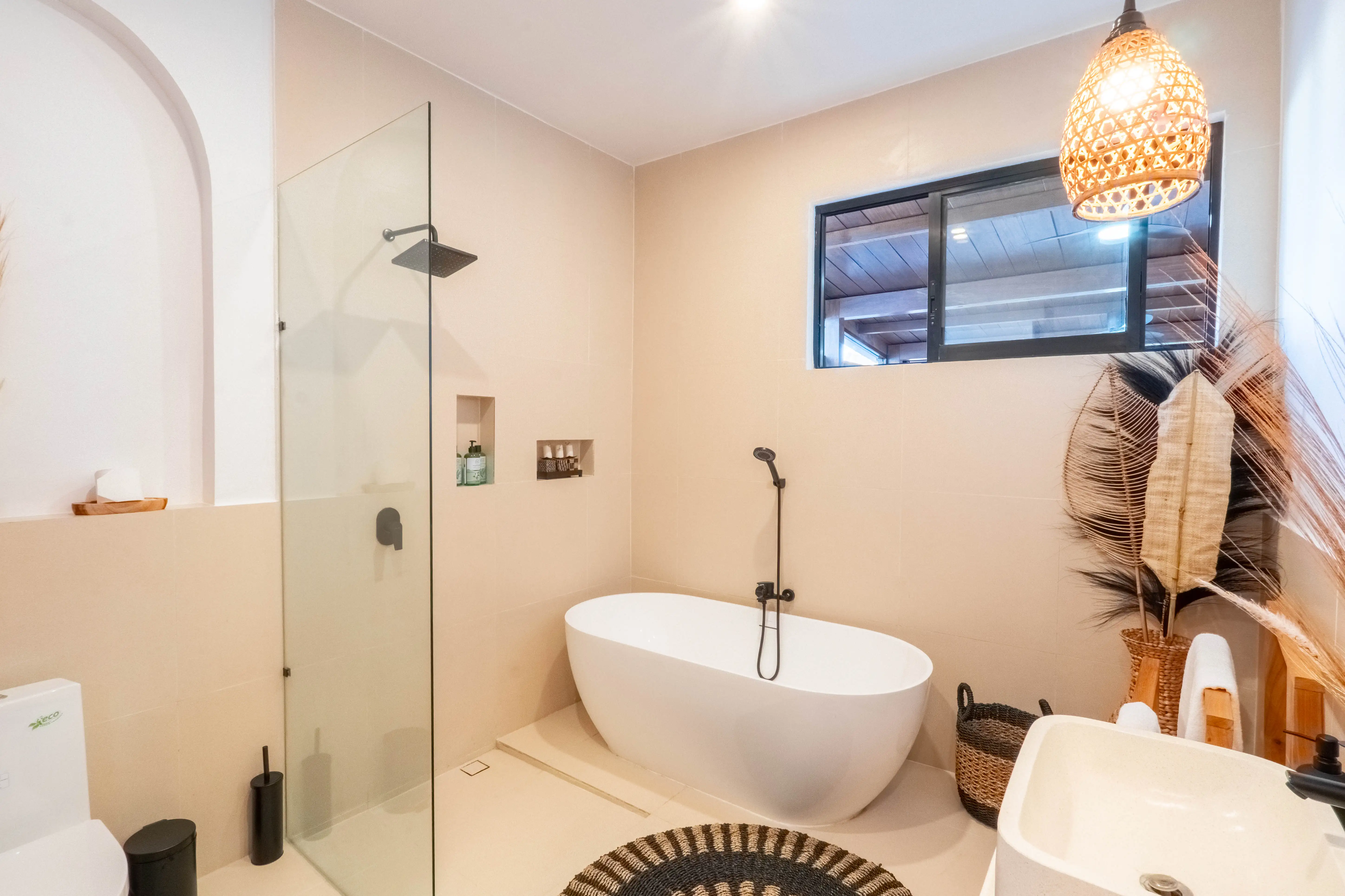 Вилла 200м² в Индонезии, Кангу. Стоимостью 370000$ аренда фото-11