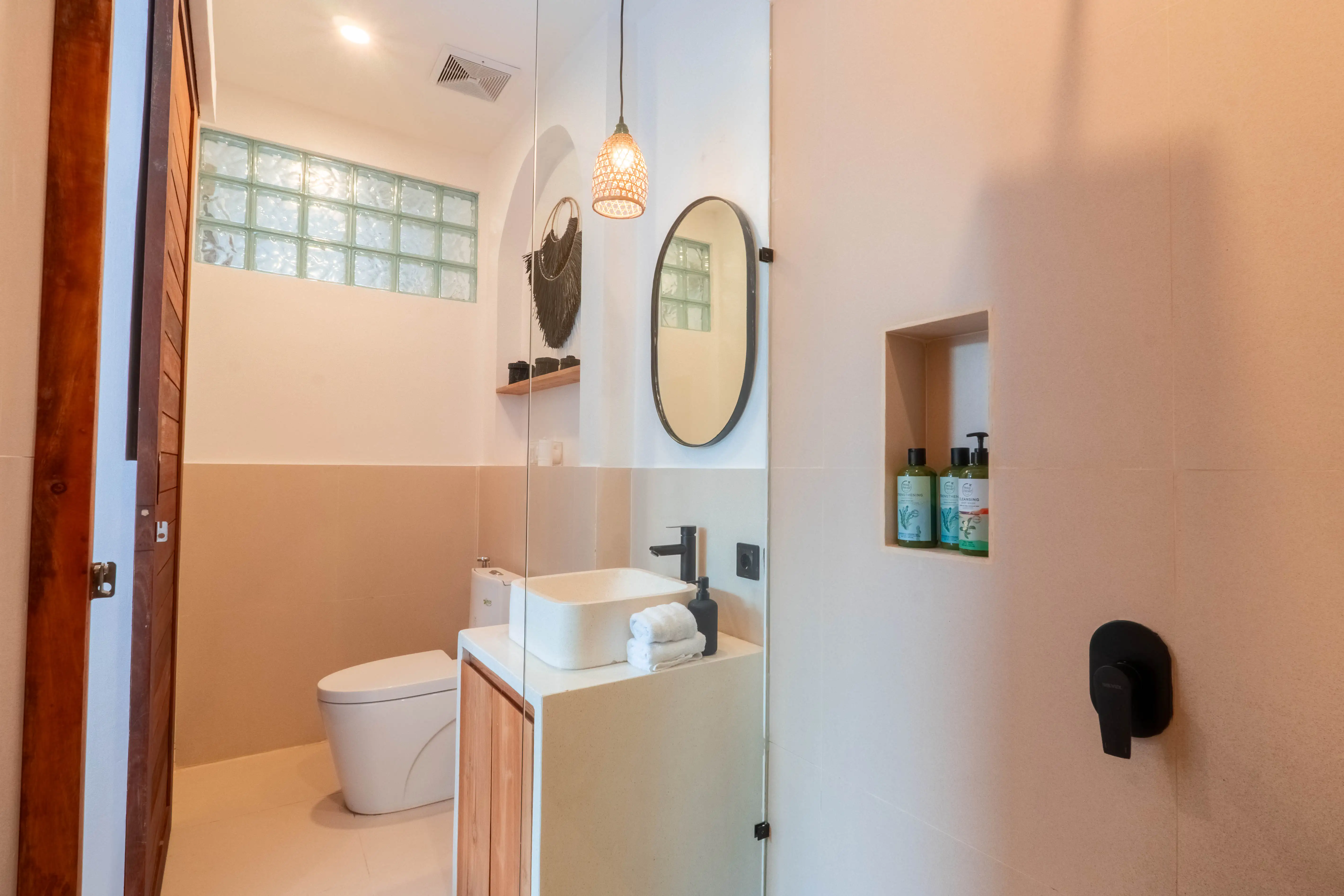 Вилла 200м² в Индонезии, Кангу. Стоимостью 370000$ аренда фото-15