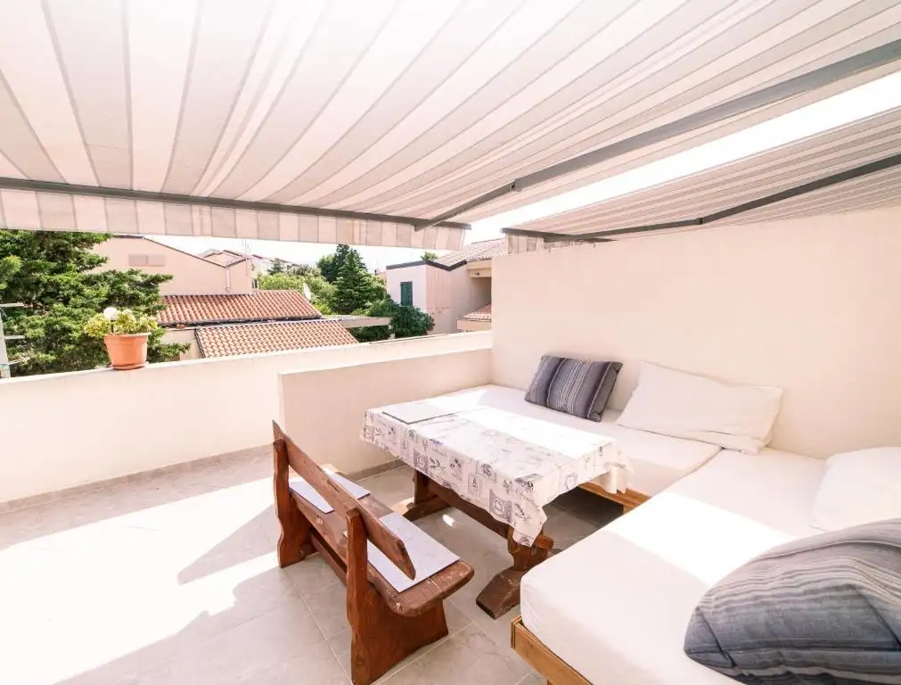 Отель, гостиница 365м² в Хорватии, Новалья. Стоимостью 890000€ аренда фото-3