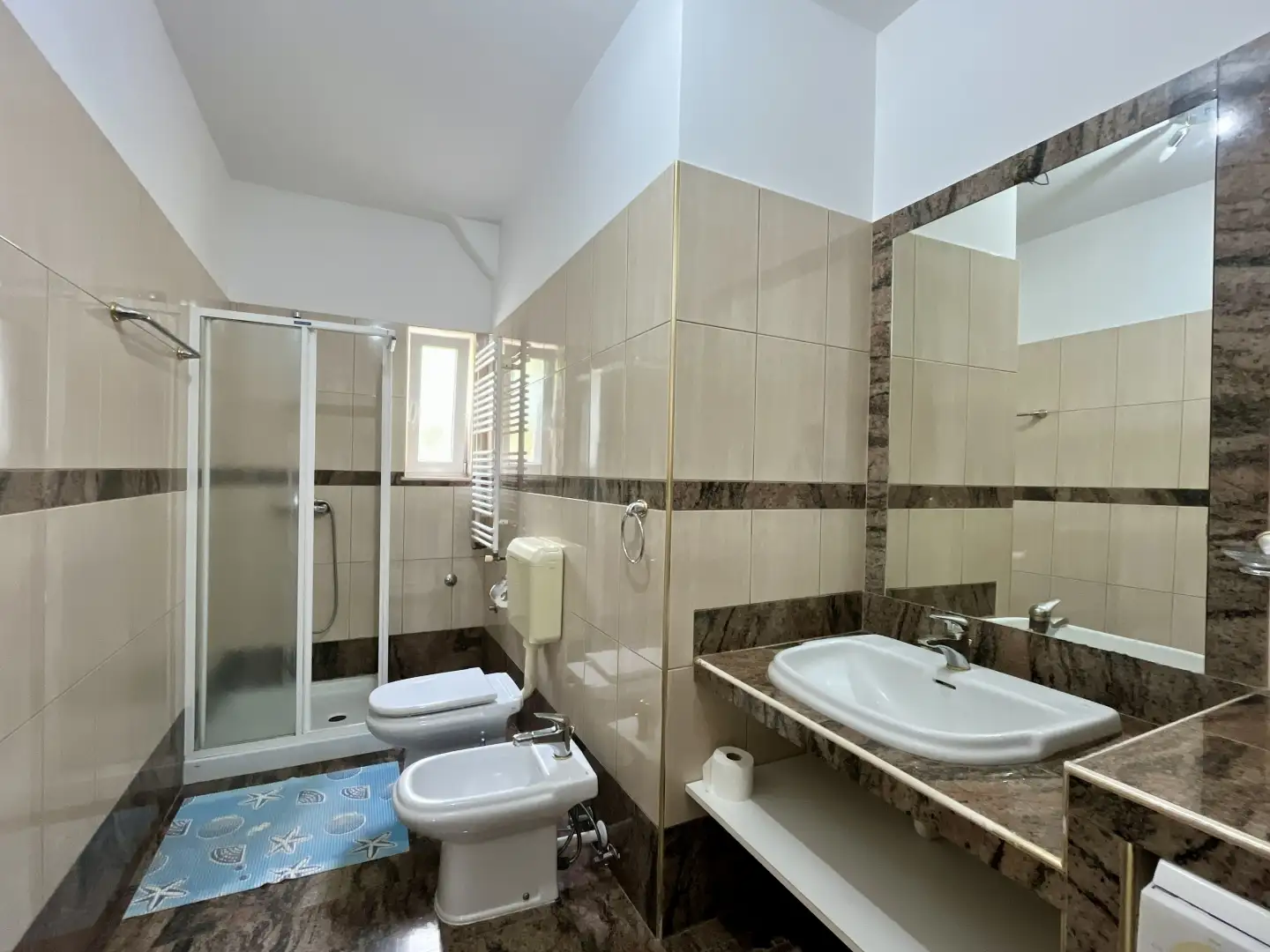 Отель, гостиница 370м² в Хорватии, Матульи. Стоимостью 975000€ аренда фото-12