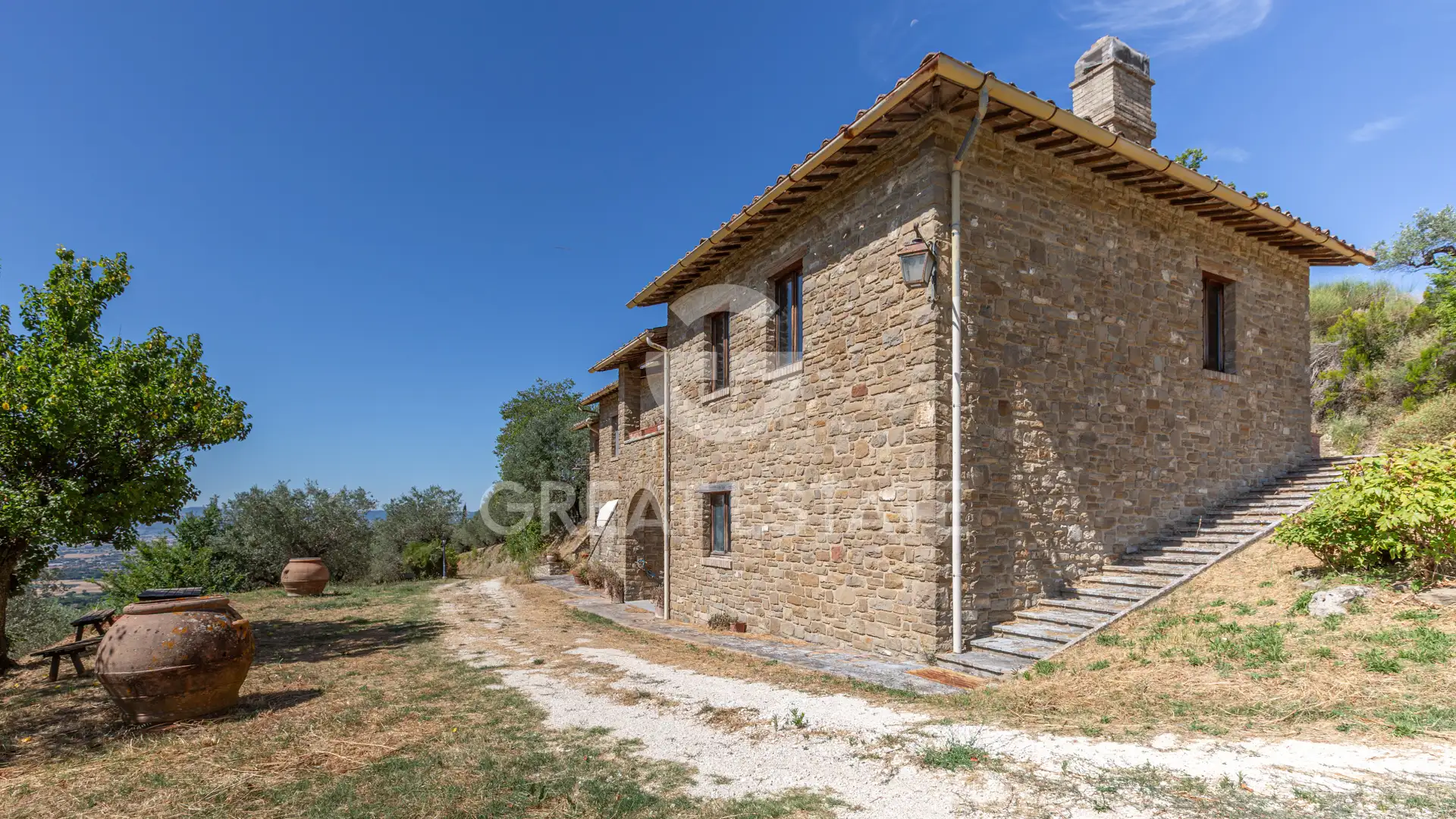 Дом 559м² в Италии, Перуджа. Стоимостью 1200000€ аренда фото-6