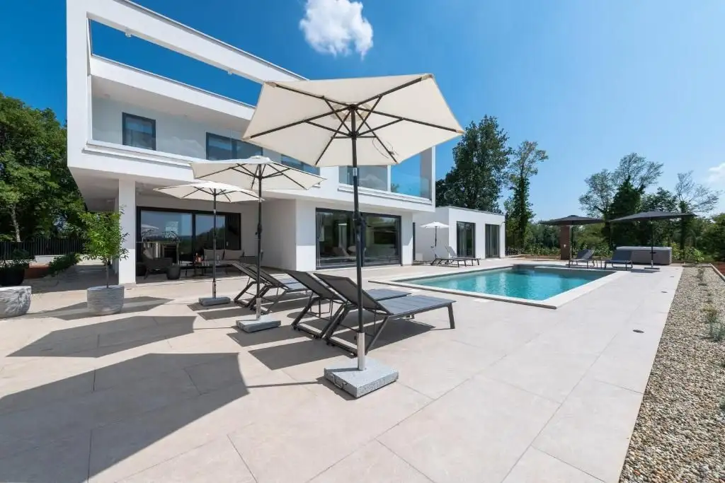 Вилла 290м² в Хорватии, Рабац. Стоимостью 1450000€ аренда фото-3