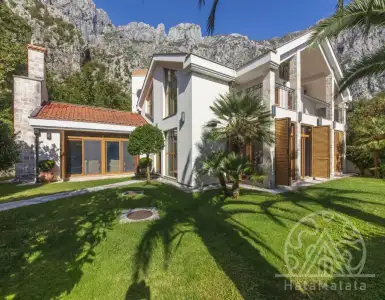 Купить дом в Черногории 745000€
