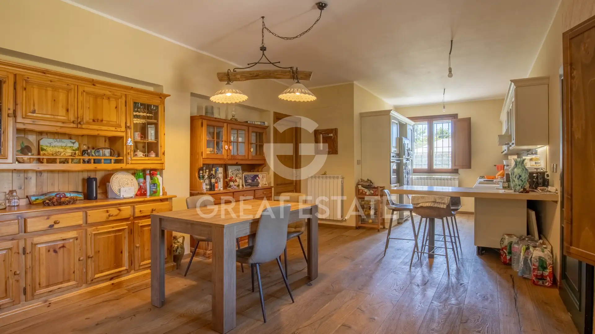 Дом 325м² в Италии, Перуджа. Стоимостью 510000€ аренда фото-7