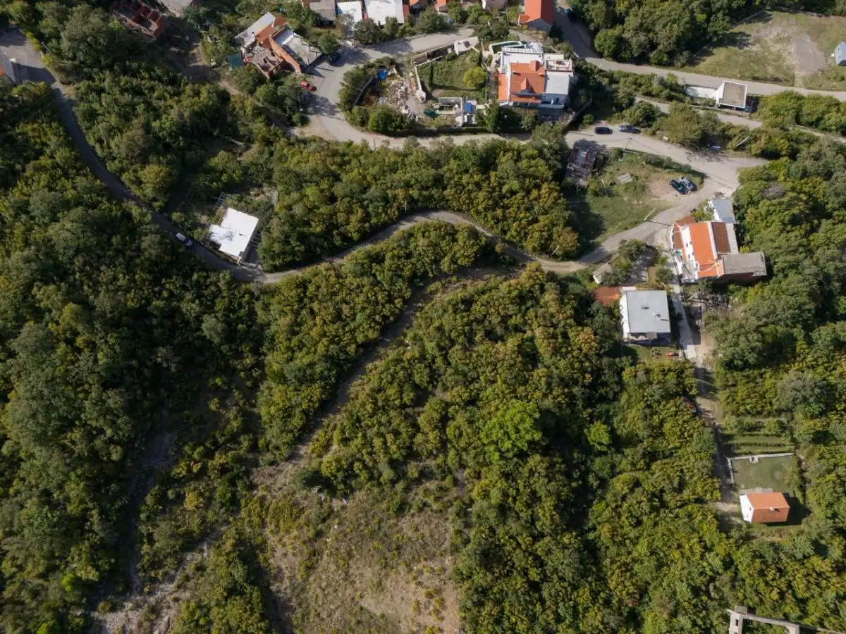 Земельный участок 1м² в Черногории, Марковичи. Стоимостью 273520€ аренда фото-2