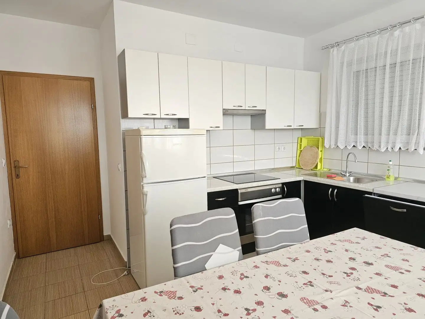 Отель, гостиница 400м² в Хорватии, Баньол. Стоимостью 675000€ аренда фото-13