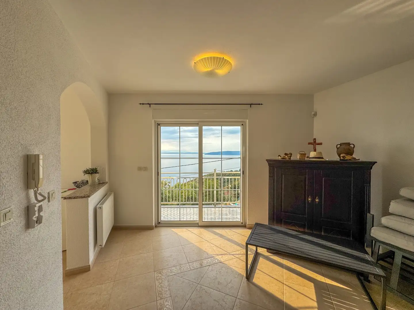 Отель, гостиница 210м² в Хорватии, Медвея. Стоимостью 599000€ аренда фото-25
