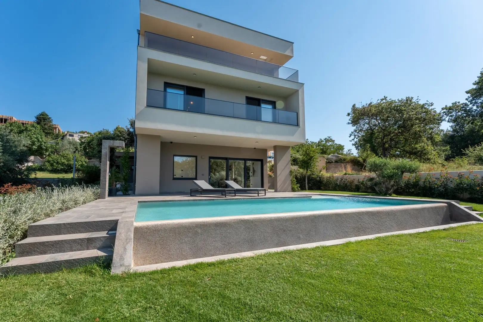 Вилла 311м² в Хорватии, Медулин. Стоимостью 2700000€ аренда фото-4