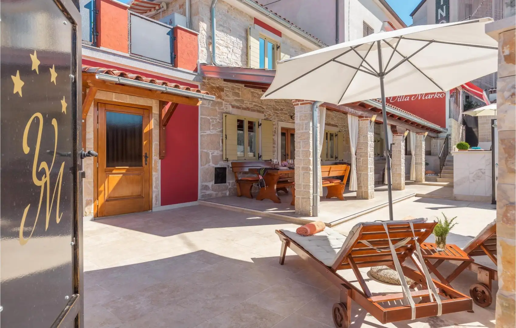 Отель, гостиница 597м² в Хорватии, Буе. Стоимостью 790000€ аренда фото-5