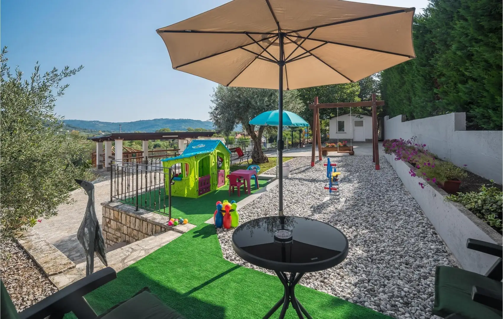 Отель, гостиница 597м² в Хорватии, Буе. Стоимостью 790000€ аренда фото-17