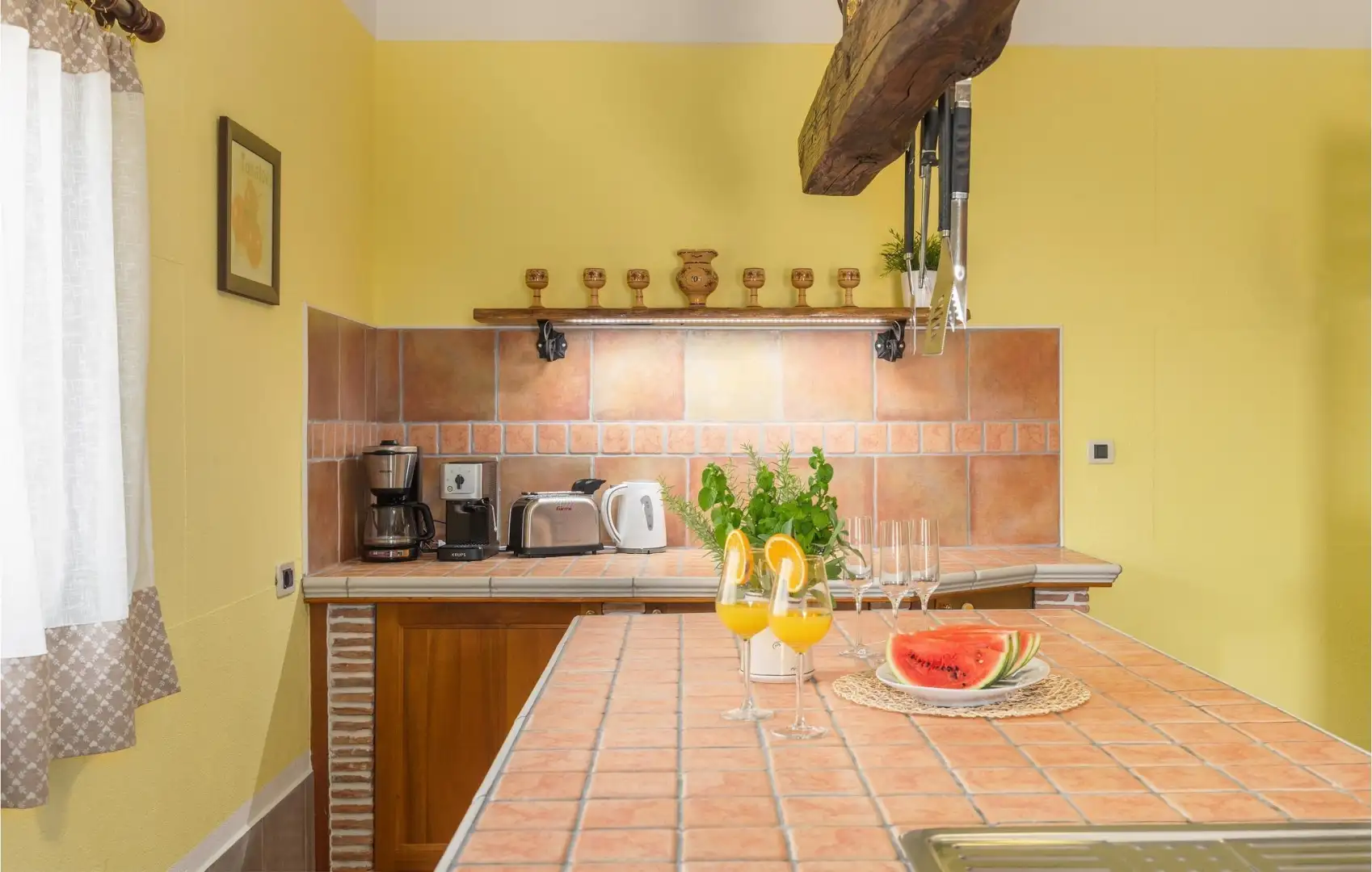 Отель, гостиница 597м² в Хорватии, Буе. Стоимостью 790000€ аренда фото-18