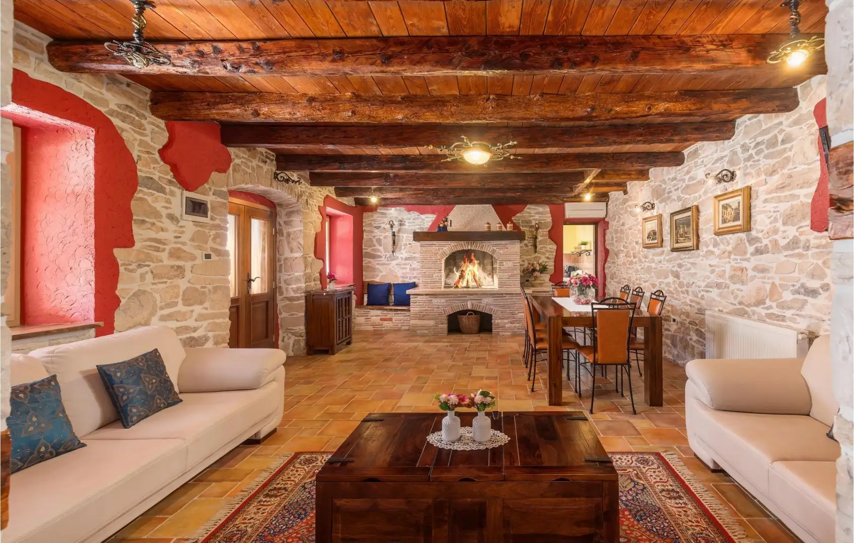 Отель, гостиница 597м² в Хорватии, Буе. Стоимостью 790000€ аренда фото-23