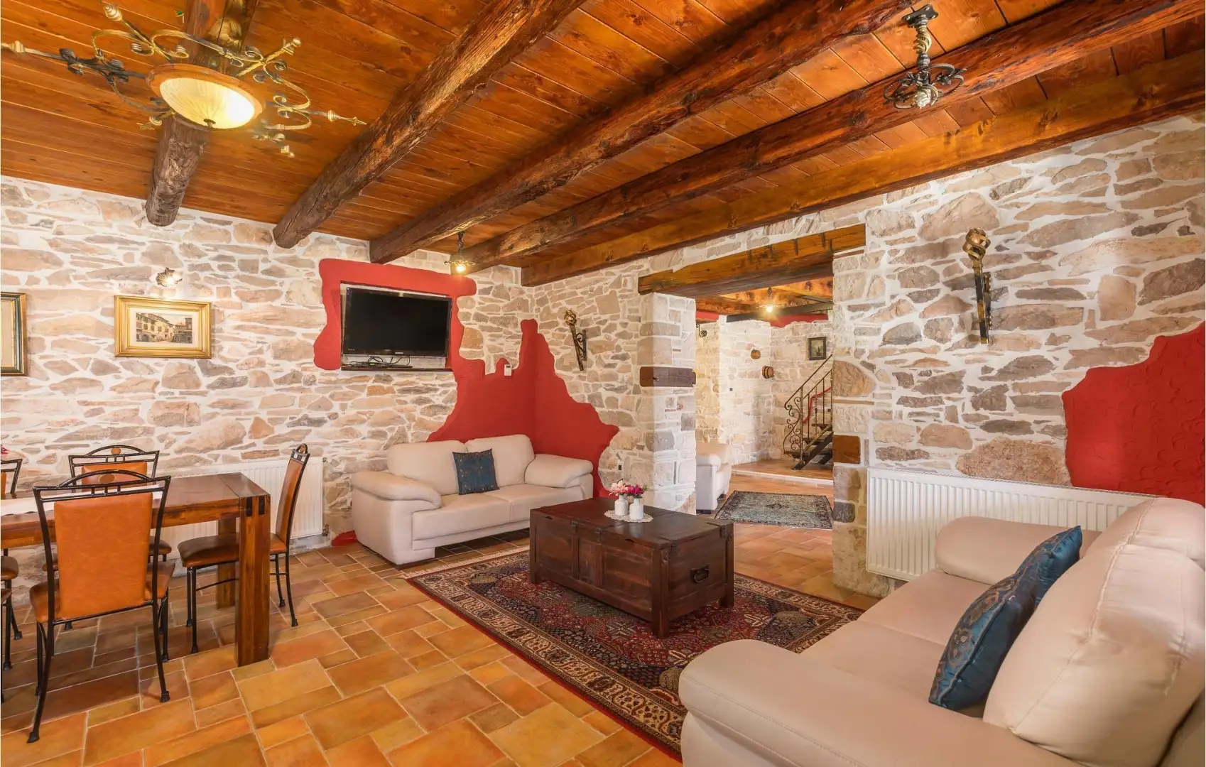 Отель, гостиница 597м² в Хорватии, Буе. Стоимостью 790000€ аренда фото-24