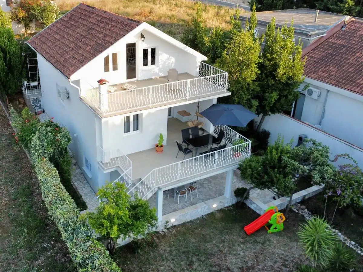 Дом 130м² в Черногории, Утеха. Стоимостью 279000€ аренда фото-1