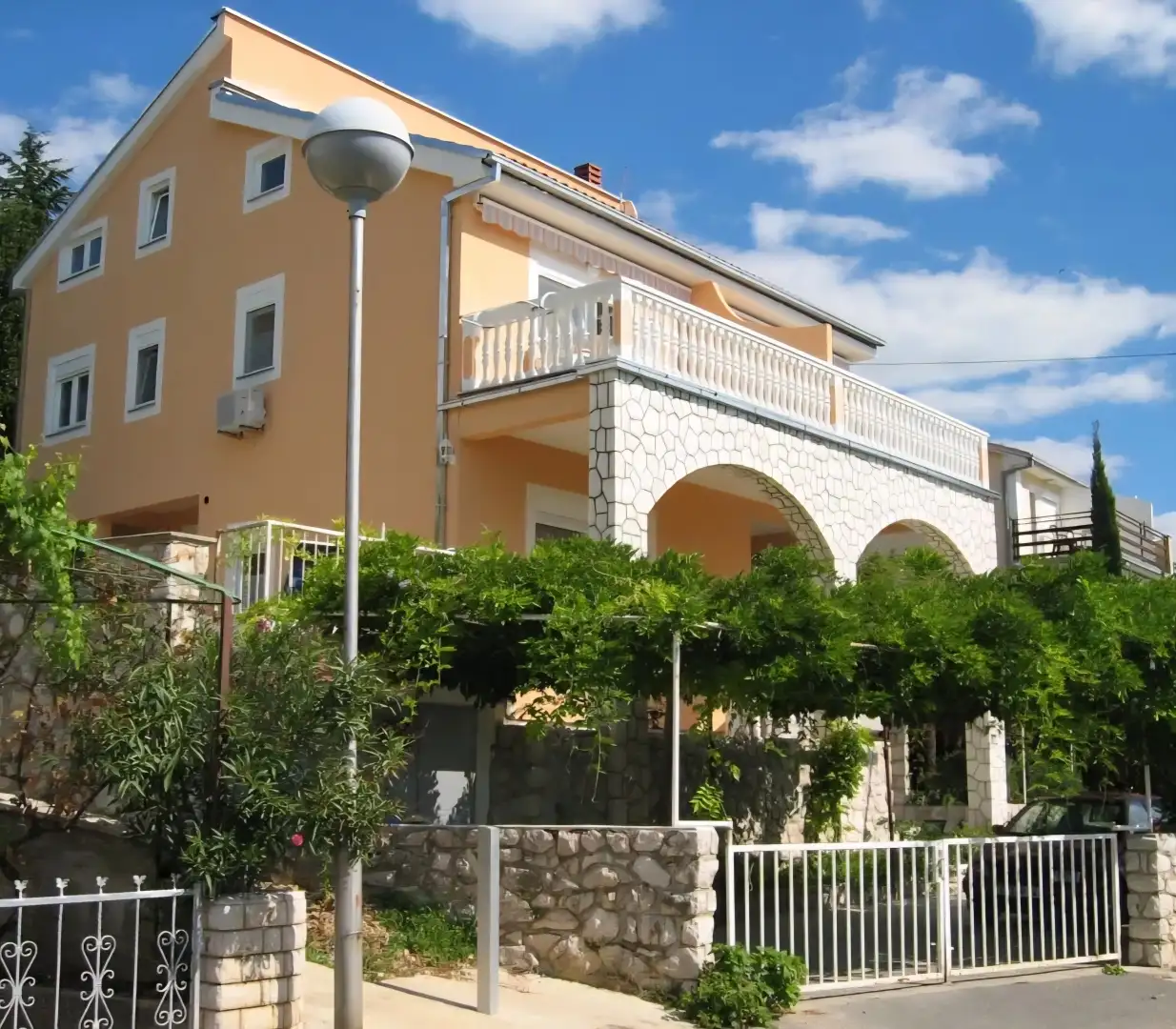 Отель, гостиница 350м² в Хорватии, Драмаль. Стоимостью 685000€ аренда фото-2