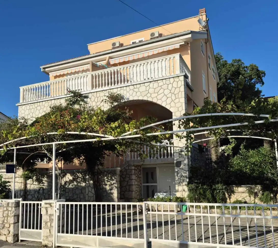 Отель, гостиница 350м² в Хорватии, Драмаль. Стоимостью 685000€ аренда фото-6