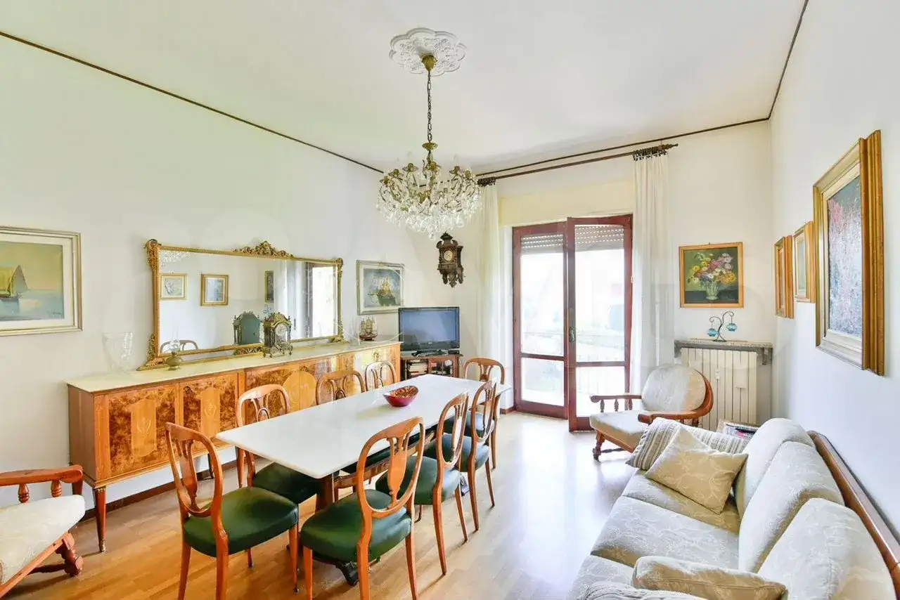 Квартира 100м² в Италии, Комо. Стоимостью 105000€ аренда фото-5