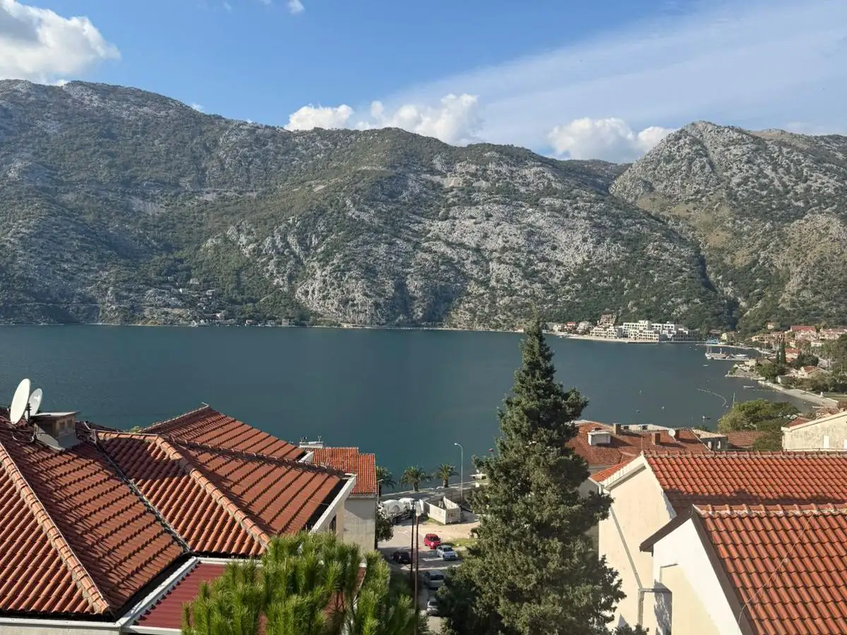 Квартира 72м² в Черногории, Рисан. Стоимостью 180000€ аренда фото-9