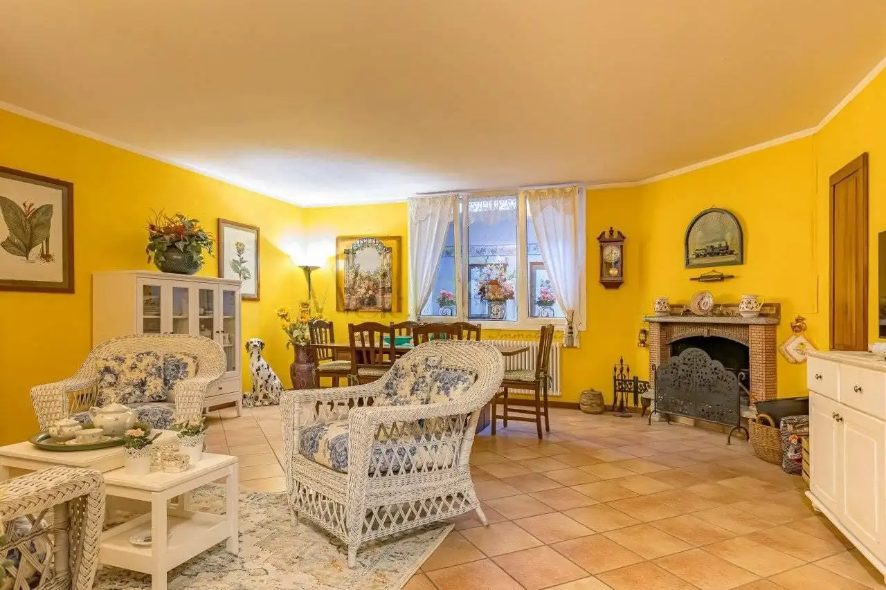 Коттедж 450м² в Италии, Комо. Стоимостью 870000€ аренда фото-18