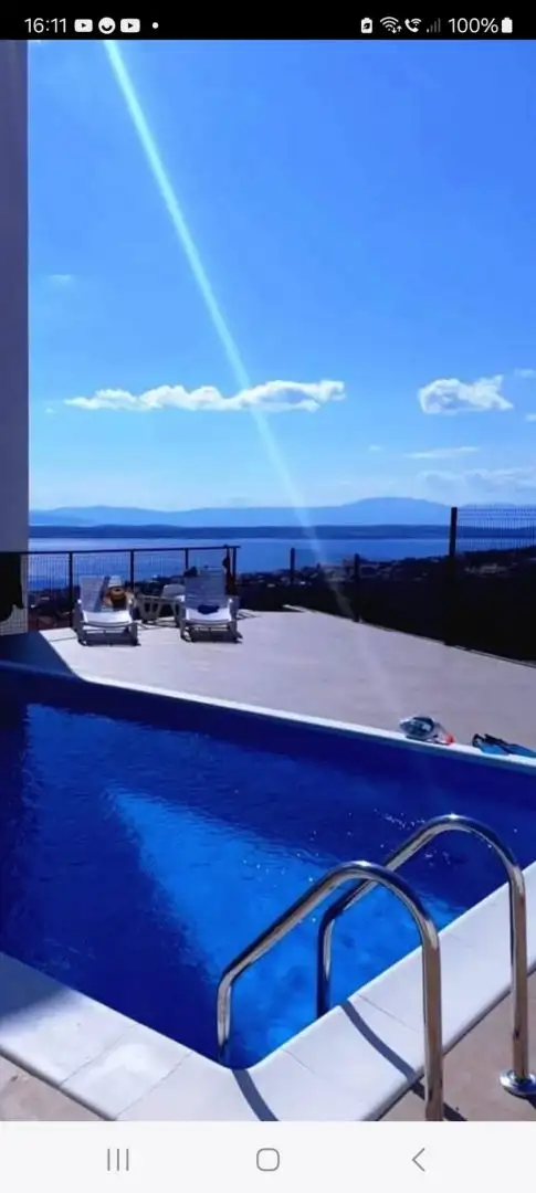 Отель, гостиница 160м² в Хорватии, Цриквеница. Стоимостью 540000€ аренда фото-1