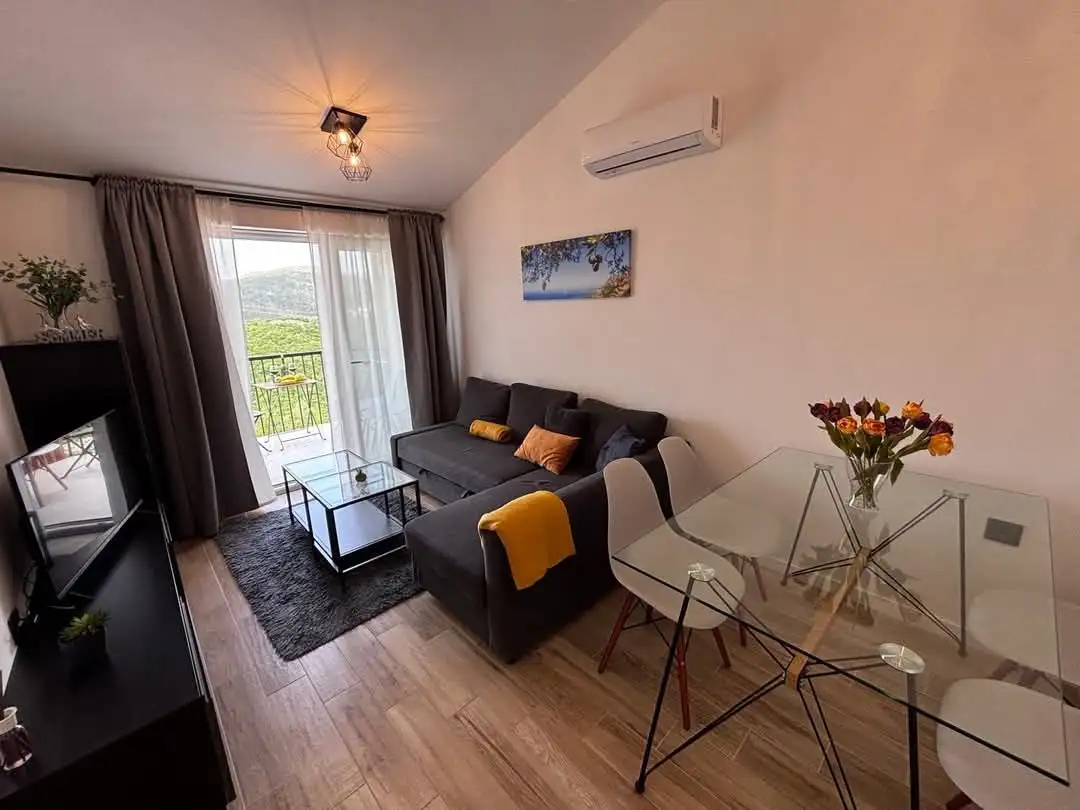 Отель, гостиница 160м² в Хорватии, Цриквеница. Стоимостью 540000€ аренда фото-3