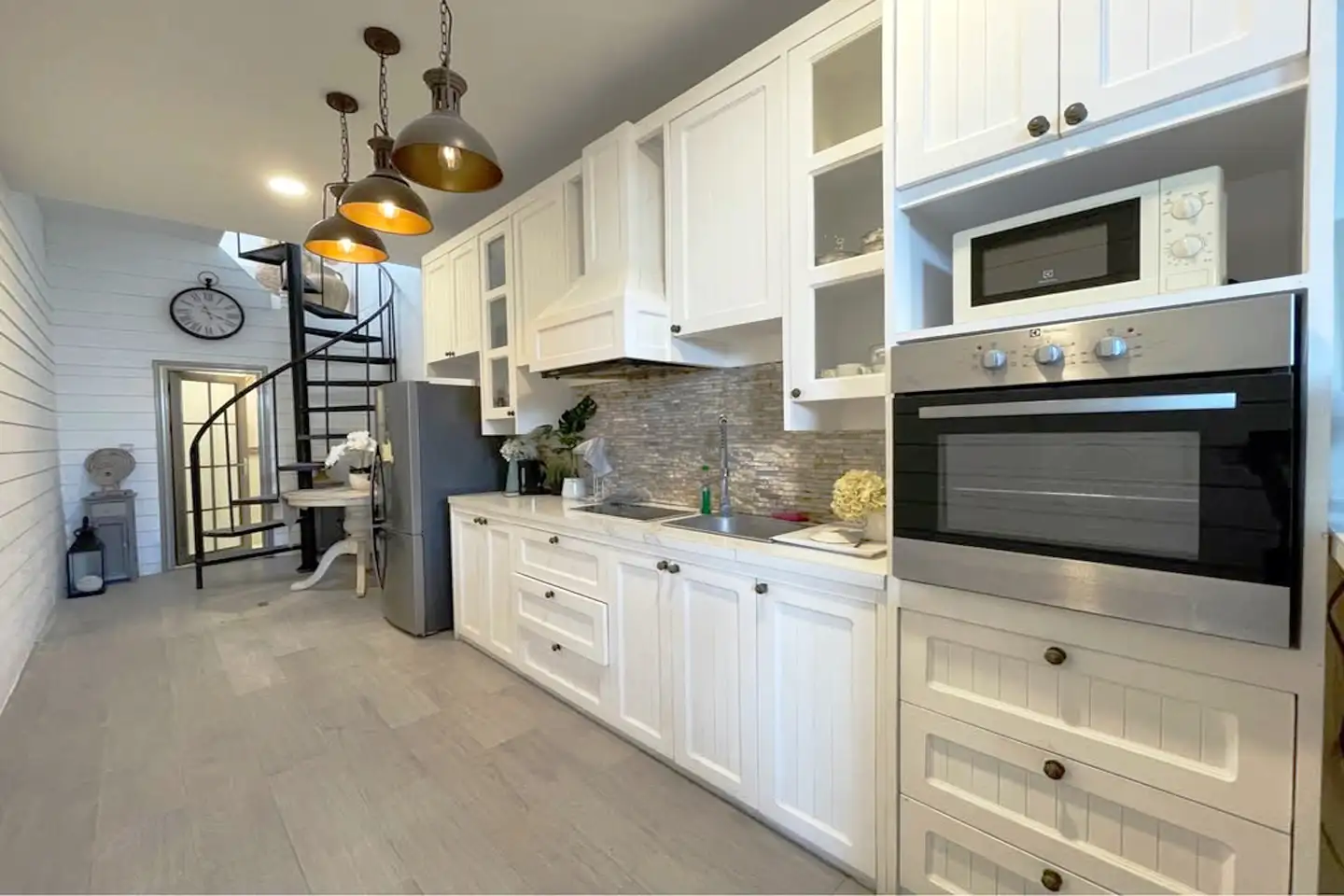 Вилла 200м² в Индонезии, Кангу. Стоимостью 18087$ аренда фото-9