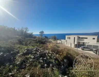 Купить земельный участок в Черногории 329250€