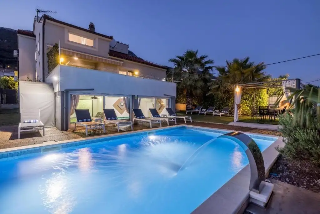 Вилла 386м² в Хорватии, Сплит. Стоимостью 930000€ аренда фото-5