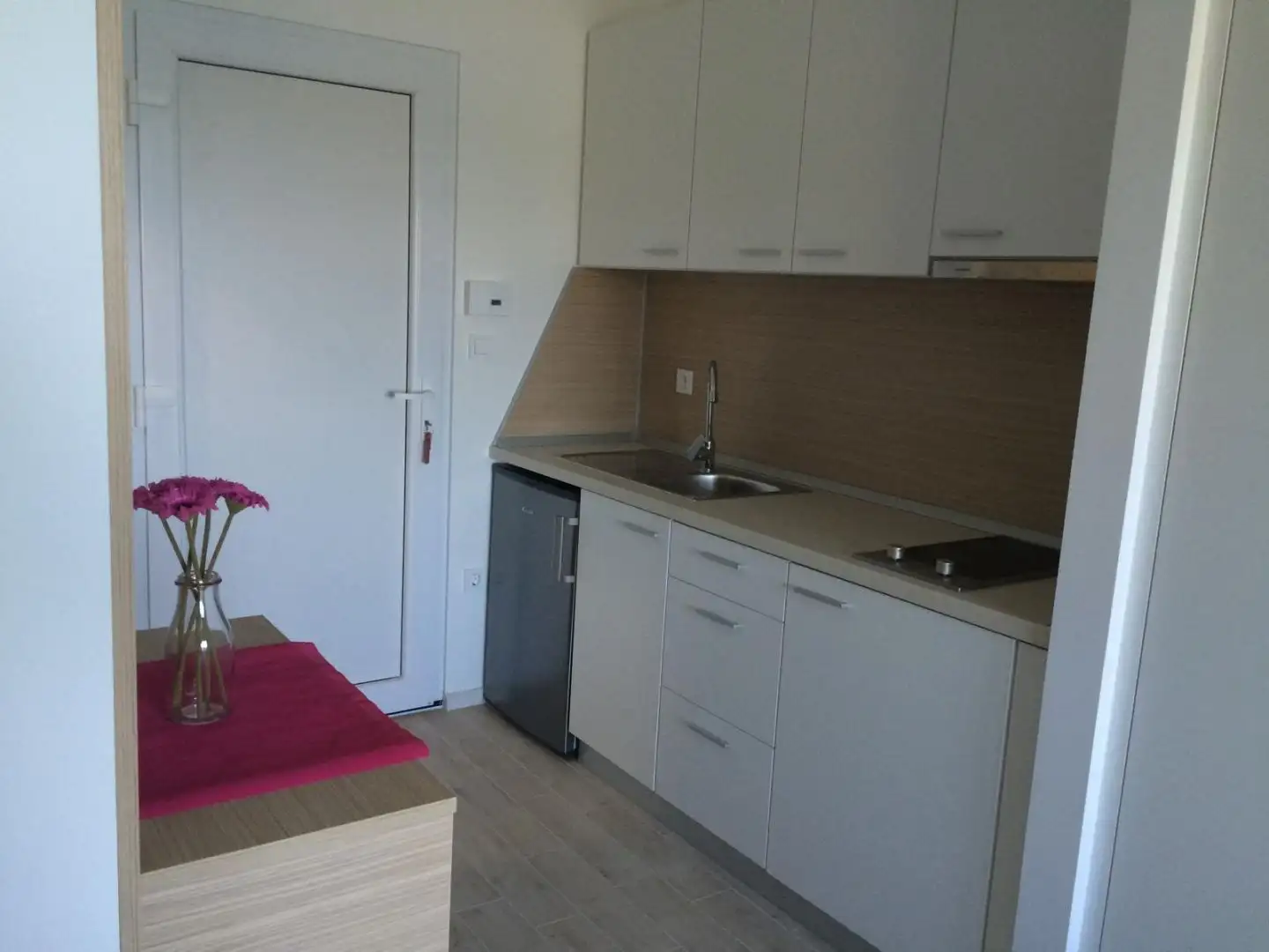 Отель, гостиница 420м² в Хорватии, Раб. Стоимостью 1390000€ аренда фото-9