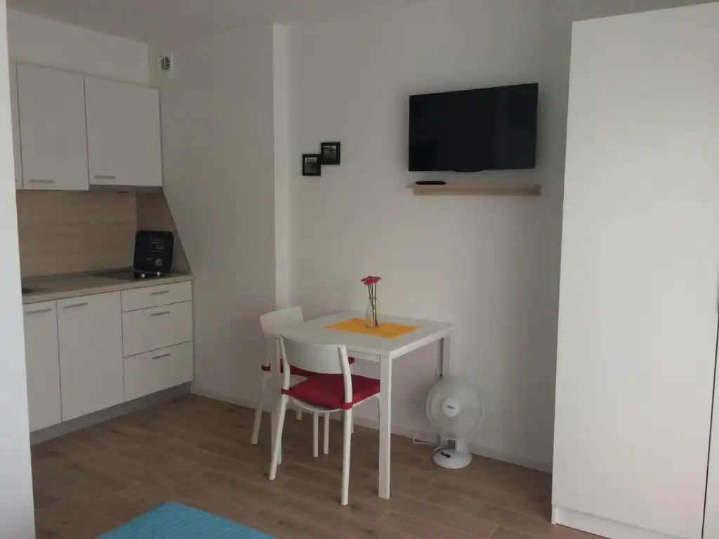 Отель, гостиница 420м² в Хорватии, Раб. Стоимостью 1390000€ аренда фото-20