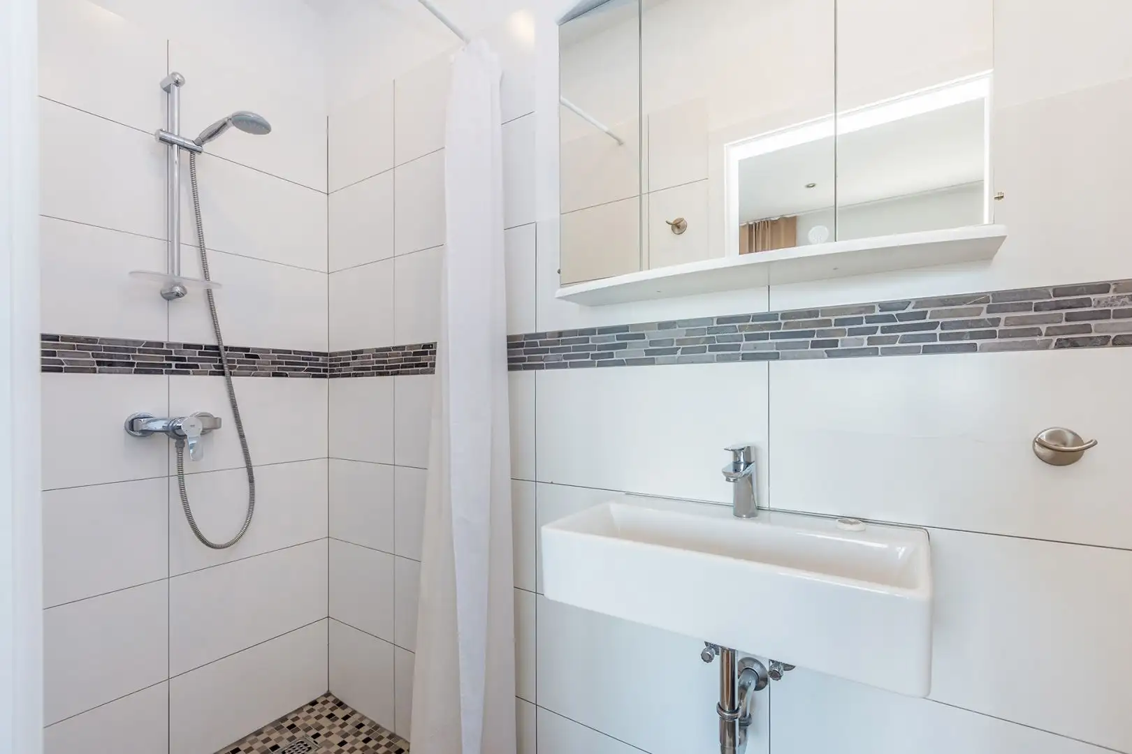 Вилла 320м² в Хорватии, Кралевица. Стоимостью 1600000€ аренда фото-11