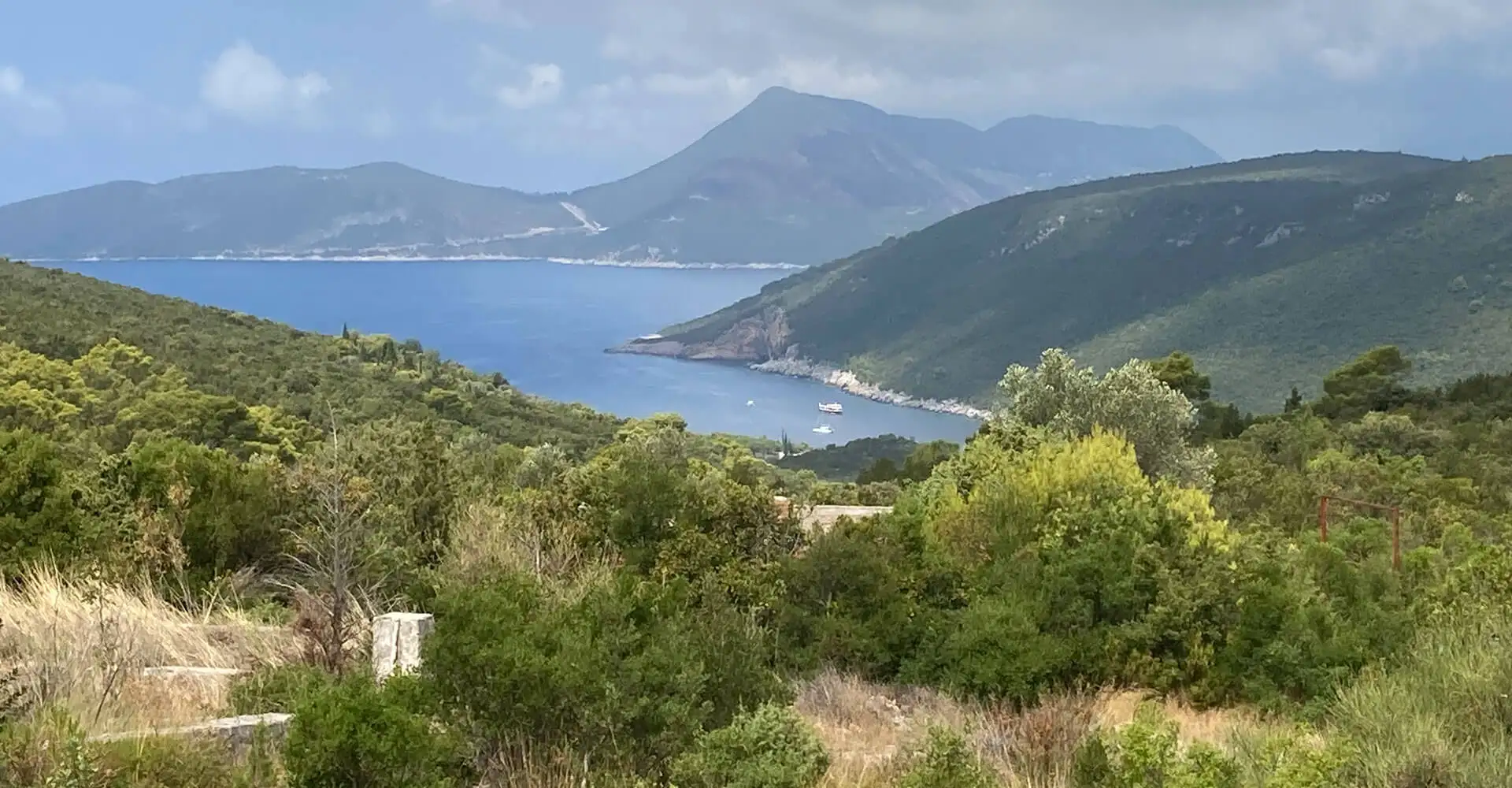 Земельный участок 1м² в Черногории, п-ов Луштица. Стоимостью 325000€ аренда фото-1