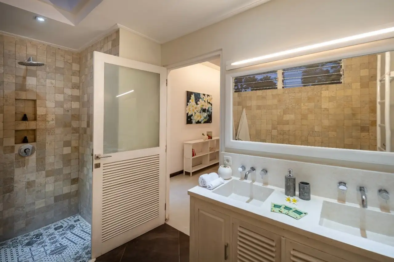 Вилла 250м² в Индонезии, Семинак. Стоимостью 33000$ аренда фото-4