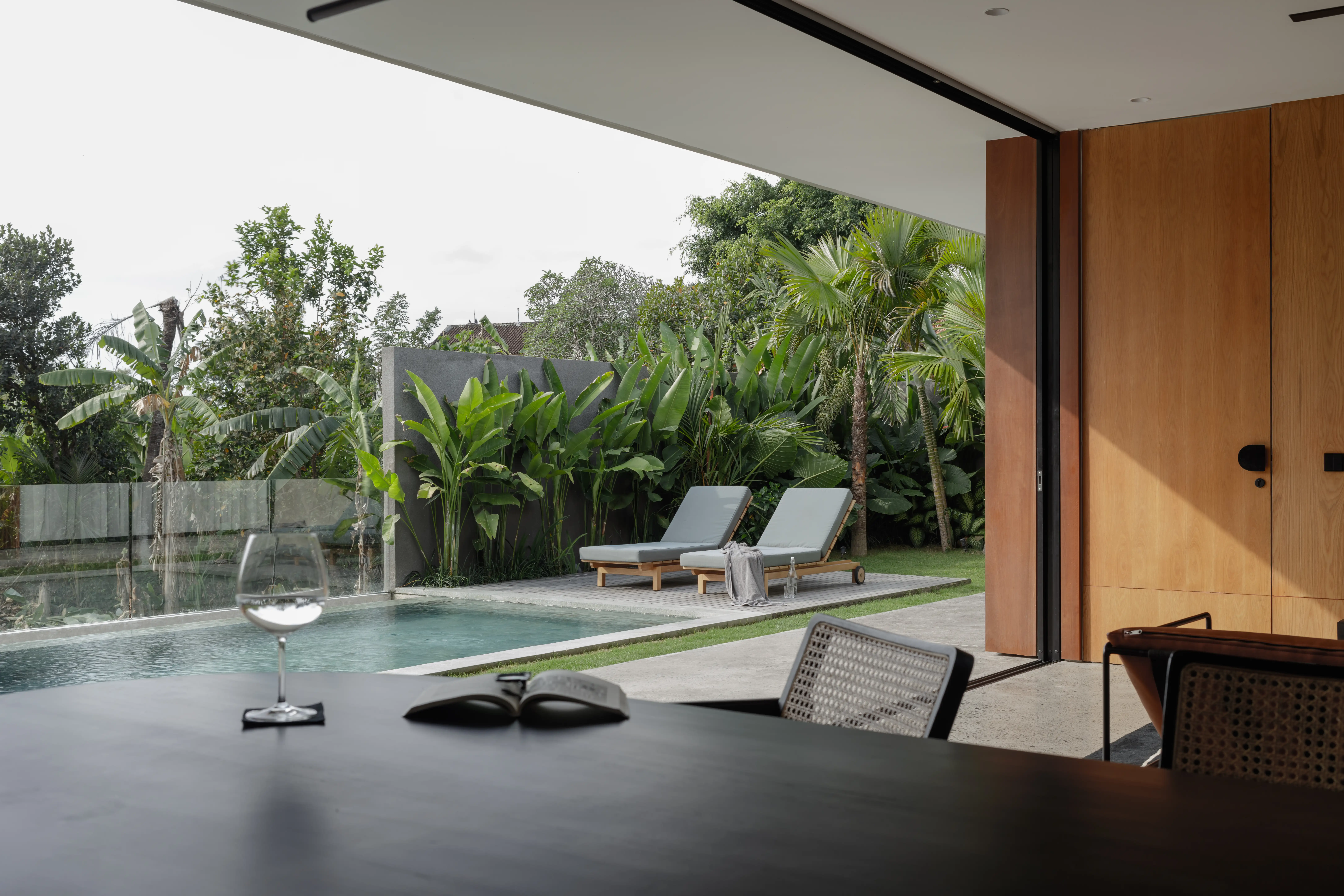 Вилла 197м² в Индонезии, Кангу. Стоимостью 39056$ аренда фото-16