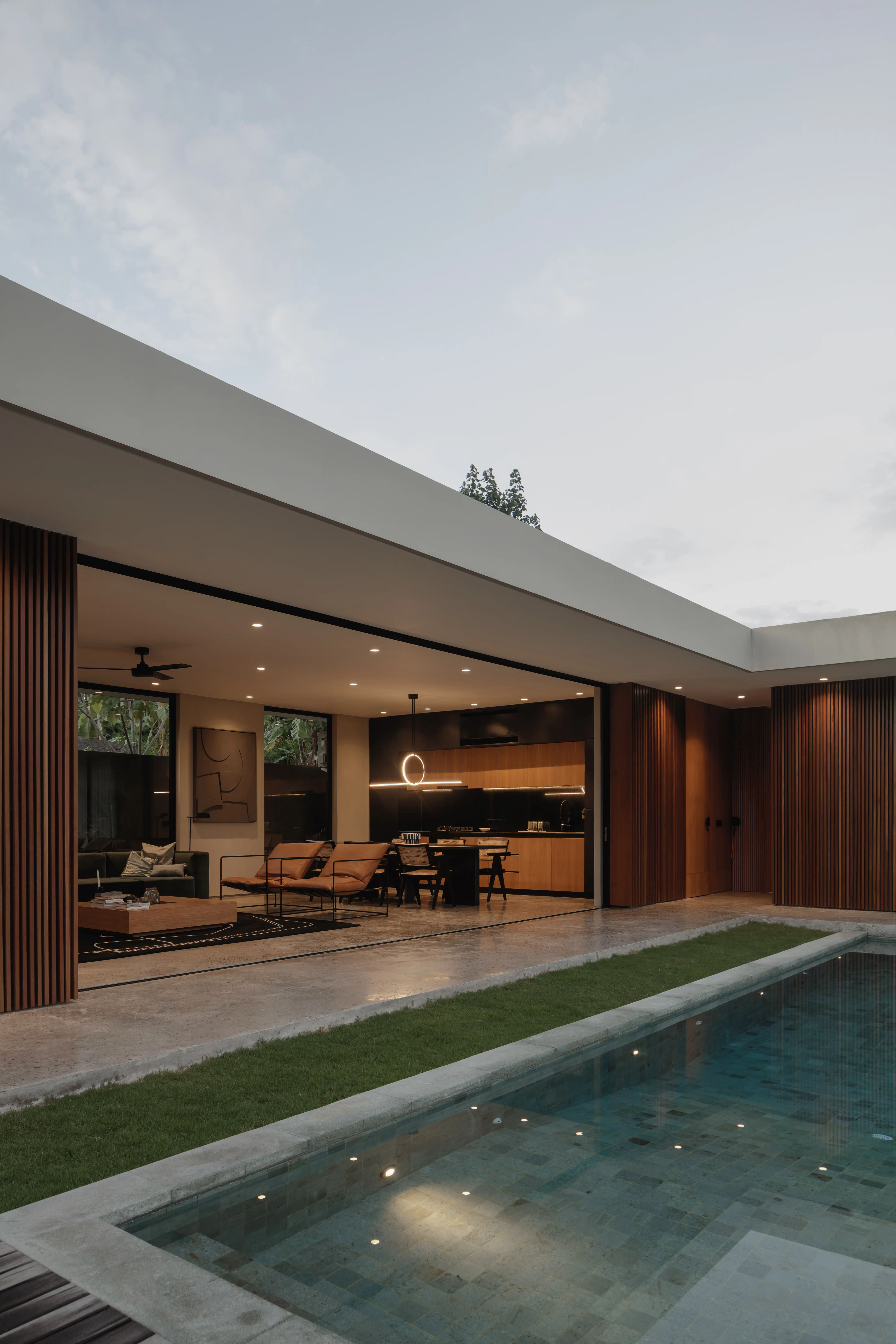 Вилла 197м² в Индонезии, Кангу. Стоимостью 39056$ аренда фото-17