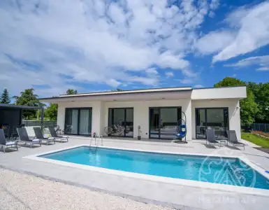 Купить виллу в Хорватии 600000€