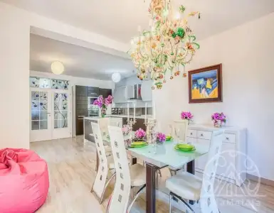 Купить отель, гостиницу в Черногории 790000€