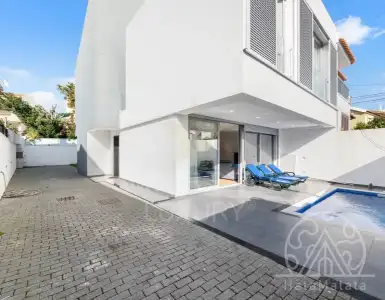 Арендовать дом в Португалии 4500€