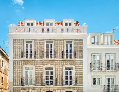 Купить магазин в Португалии 310000€