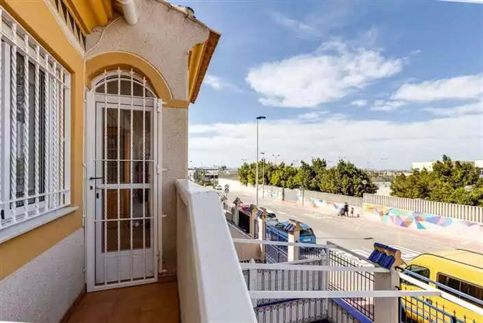 Дом 1м² в Испании, Торревьеха. Стоимостью 85000€ аренда фото-5