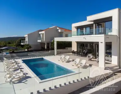 Купить виллу в Хорватии 1670000€