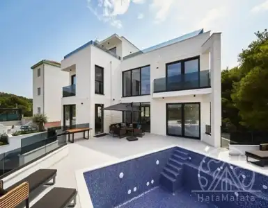 Купить виллу в Хорватии 2400000€