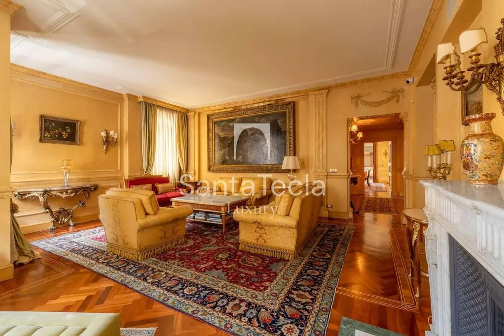 Вилла 500м² в Италии, Милан. Стоимостью 4450000€ аренда фото-1