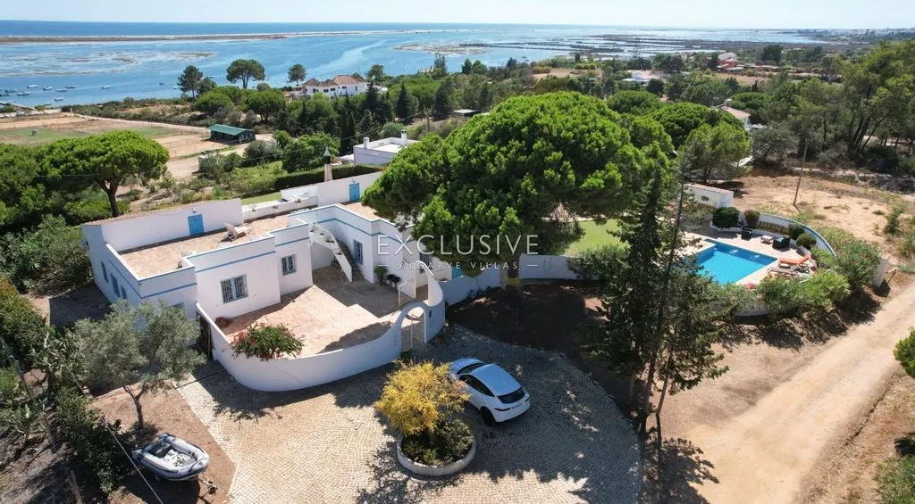 Вилла 553м² в Португалии, Тавира. Стоимостью 5500000€ аренда фото-1
