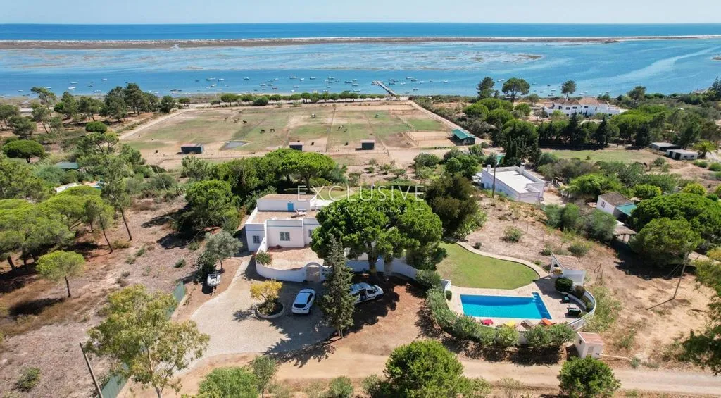 Вилла 553м² в Португалии, Тавира. Стоимостью 5500000€ аренда фото-4