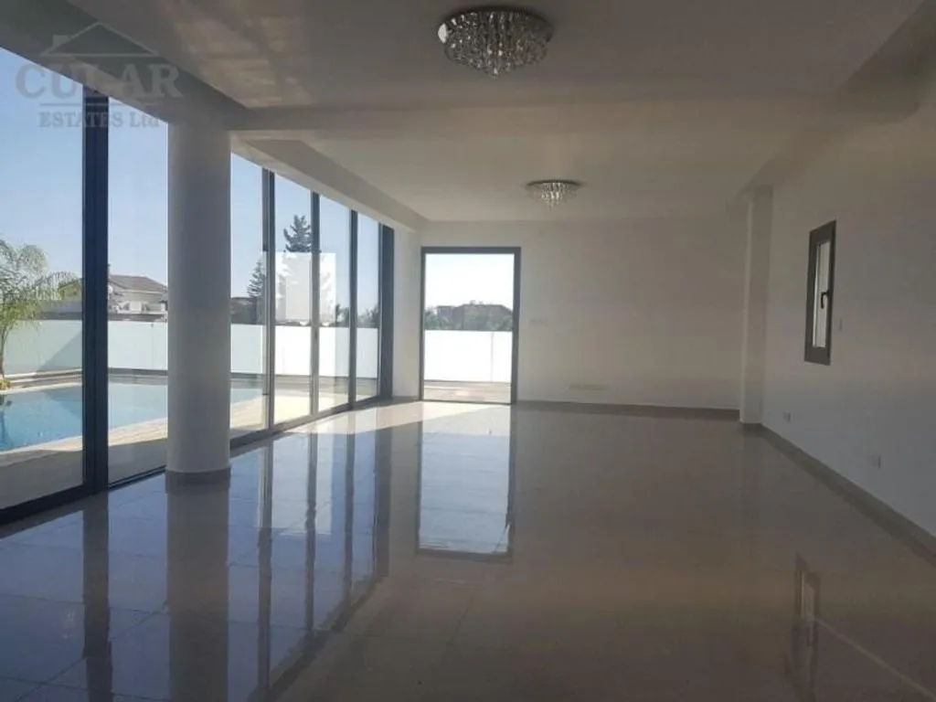 Дом 575м² в Кипре, Лимасол. Стоимостью 3500000€ аренда фото-1