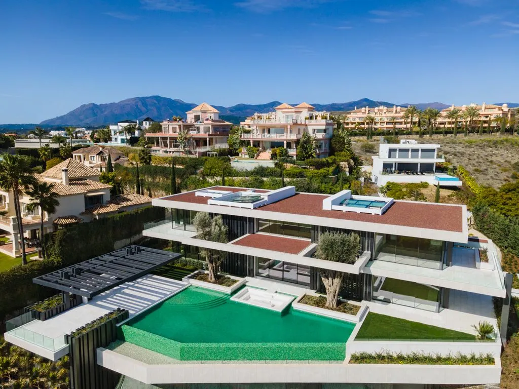 Вилла 2470м² в Испании, Бенаавис. Стоимостью 20000000€ аренда фото-1