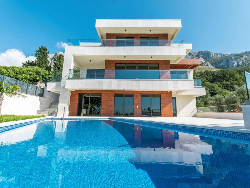 Вилла 632м² в Черногории, Будва. Стоимостью 2350000€ аренда фото-1